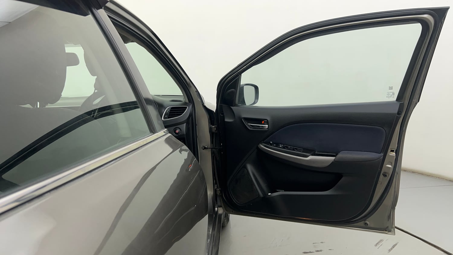 Used 2020 Maruti Suzuki Baleno Zeta Petrol Manual interior RIGHT FRONT DOOR OPEN VIEW
