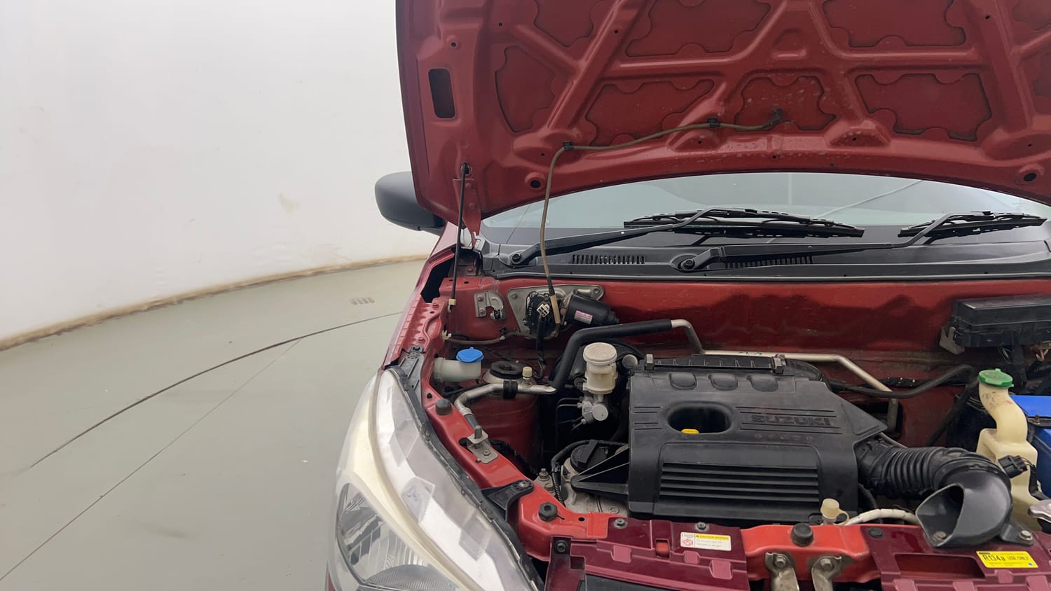 Used 2019 Maruti Suzuki Alto K10 VXi Petrol Manual engine ENGINE RIGHT SIDE HINGE & APRON VIEW