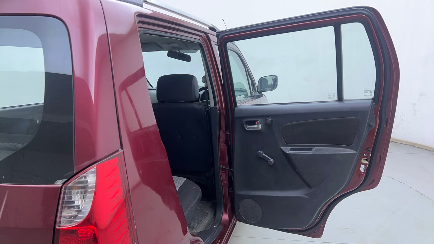 Used 2012 Maruti Suzuki Wagon R 1.0 LXi CNG Cng Manual interior RIGHT REAR DOOR OPEN VIEW