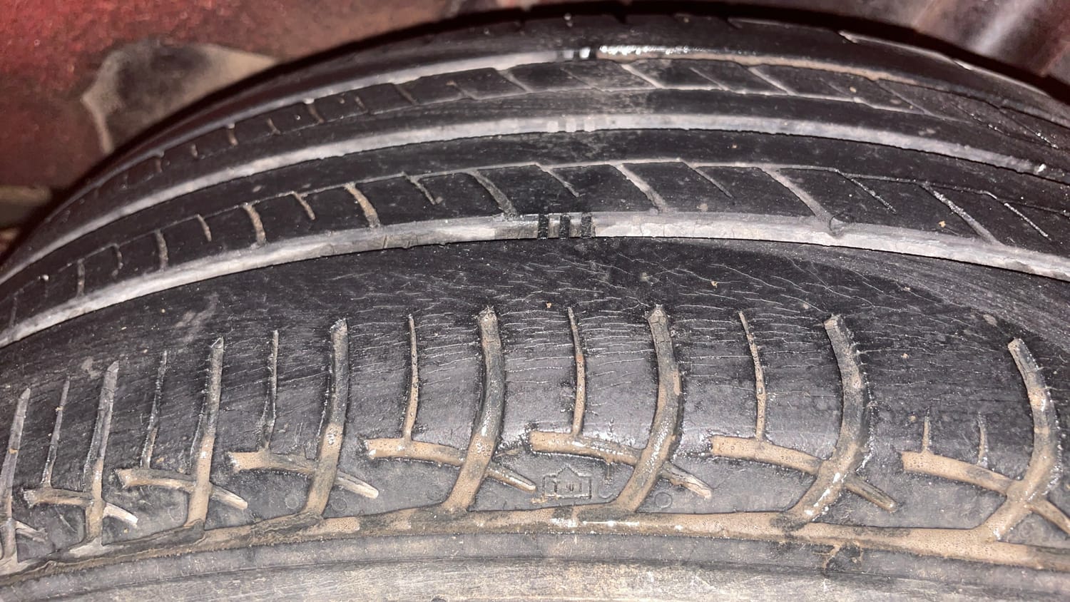 Used 2018 Maruti Suzuki Baleno Delta 1.2 Petrol Manual tyres LEFT REAR TYRE TREAD VIEW