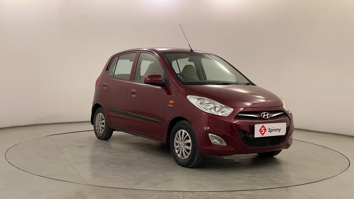 Used 2015 Hyundai i10 Sportz 1.1 iRDE2 Petrol Manual exterior RIGHT FRONT CORNER VIEW