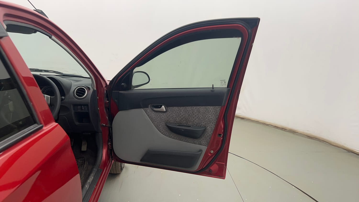 Used 2017 Maruti Suzuki Alto 800 LXi Petrol Manual interior RIGHT FRONT DOOR OPEN VIEW