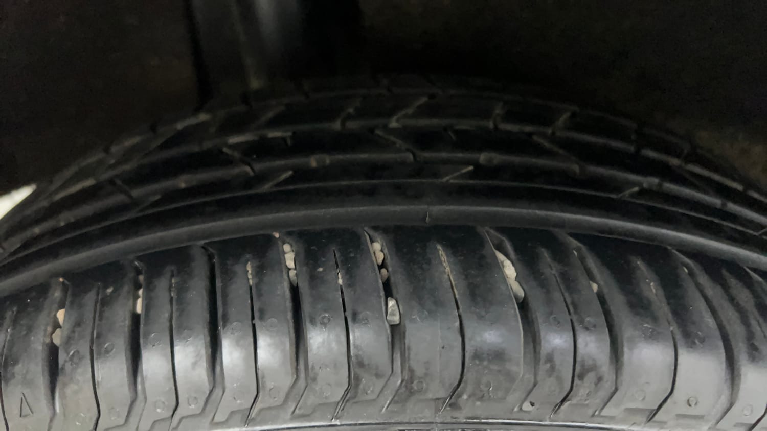 Used 2017 Maruti Suzuki Baleno RS 1.0 Petrol Manual tyres RIGHT REAR TYRE TREAD VIEW