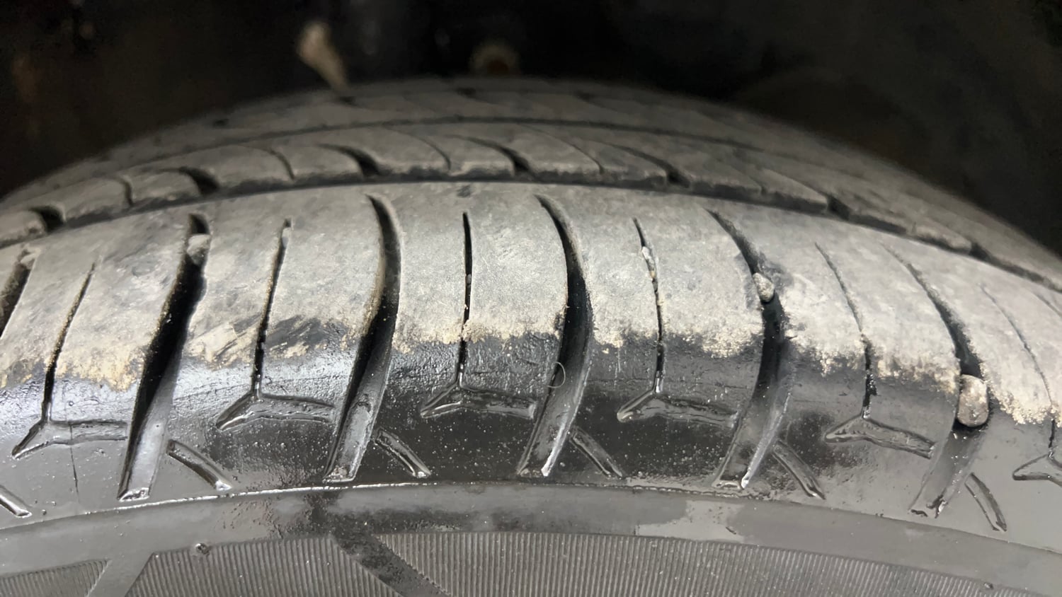 Used 2020 Maruti Suzuki Baleno Zeta Petrol Manual tyres RIGHT FRONT TYRE TREAD VIEW