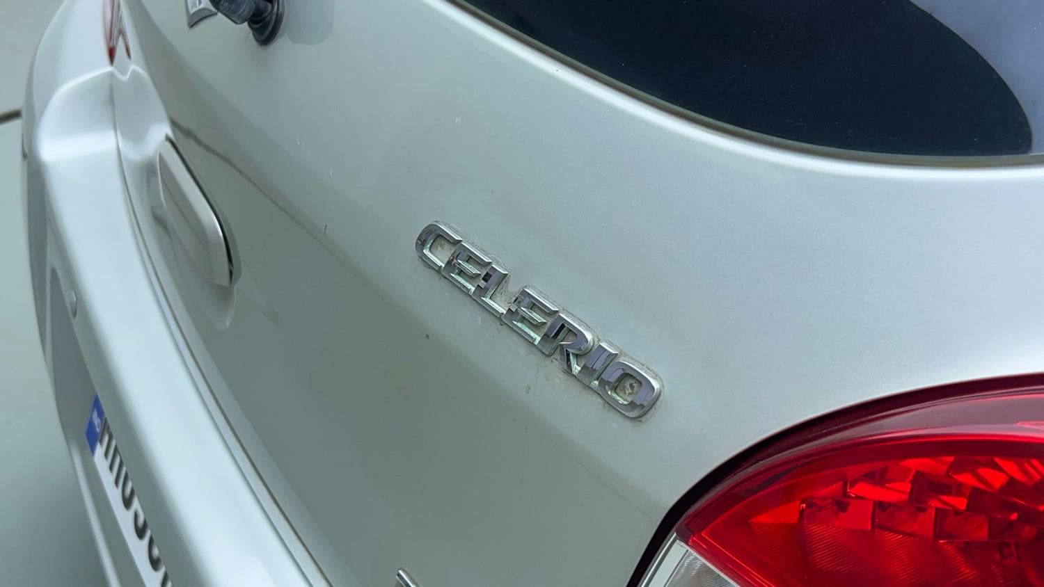 Used 2017 Maruti Suzuki Celerio ZXI (O) AMT Petrol Automatic dents MINOR SCRATCH