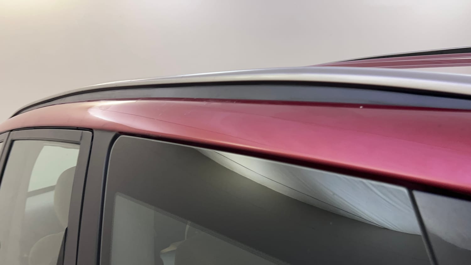 Used 2019 Mahindra XUV500 W9 AT Diesel Automatic dents MINOR SCRATCH