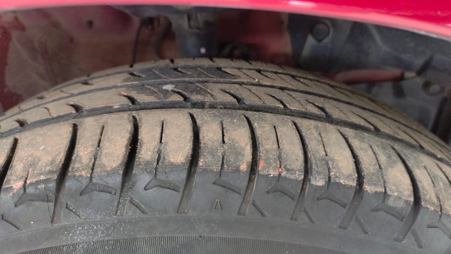 Used 2020 Honda Jazz ZX CVT Petrol Automatic tyres RIGHT FRONT TYRE TREAD VIEW
