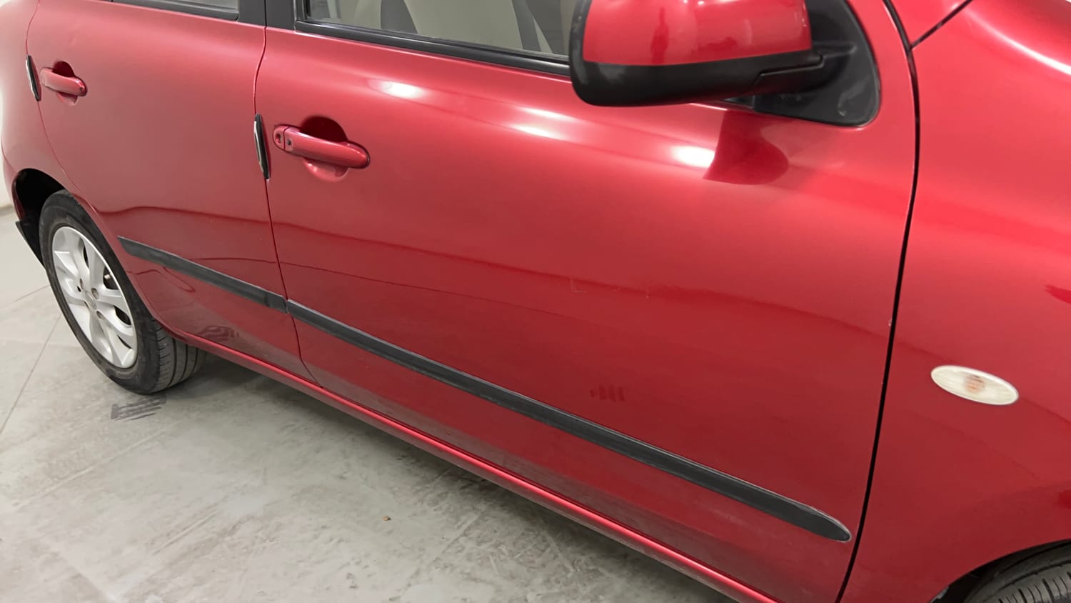 Used 2015 Nissan Micra XV CVT Petrol Automatic dents MINOR SCRATCH