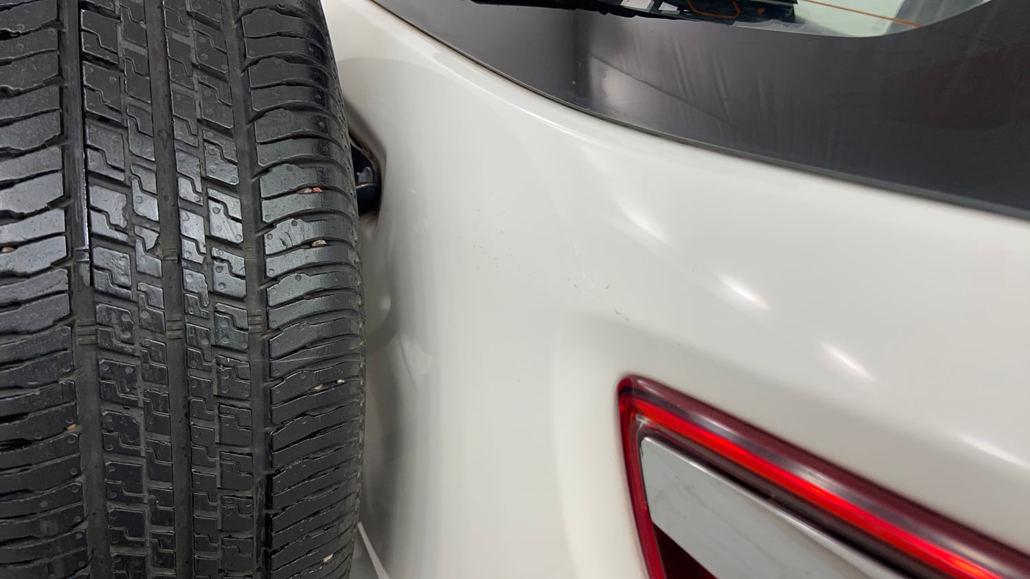 Used 2017 Ford EcoSport Titanium 1.5L Ti-VCT AT Petrol Automatic dents MINOR SCRATCH