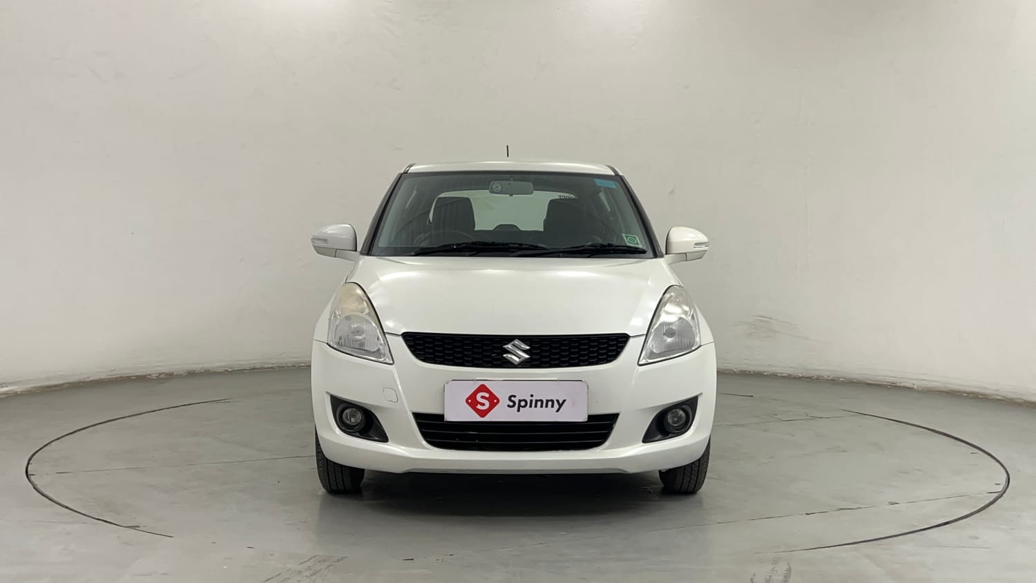 Used 2013 Maruti Suzuki Swift VXi Petrol Manual exterior FRONT VIEW