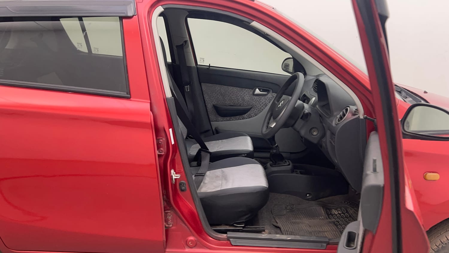 Used 2017 Maruti Suzuki Alto 800 LXi Petrol Manual interior RIGHT SIDE FRONT DOOR CABIN VIEW