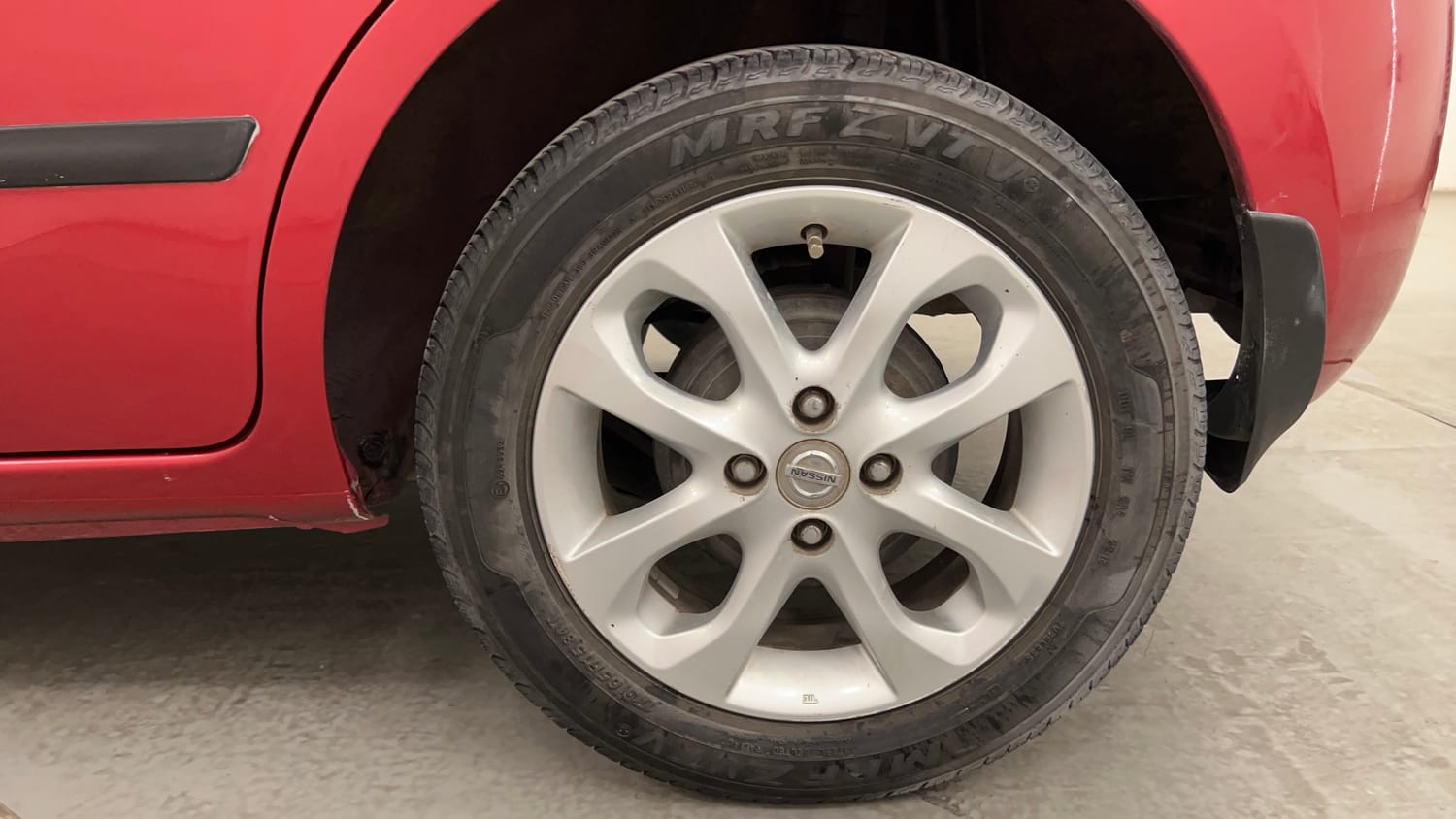 Used 2015 Nissan Micra XV CVT Petrol Automatic tyres LEFT REAR TYRE RIM VIEW