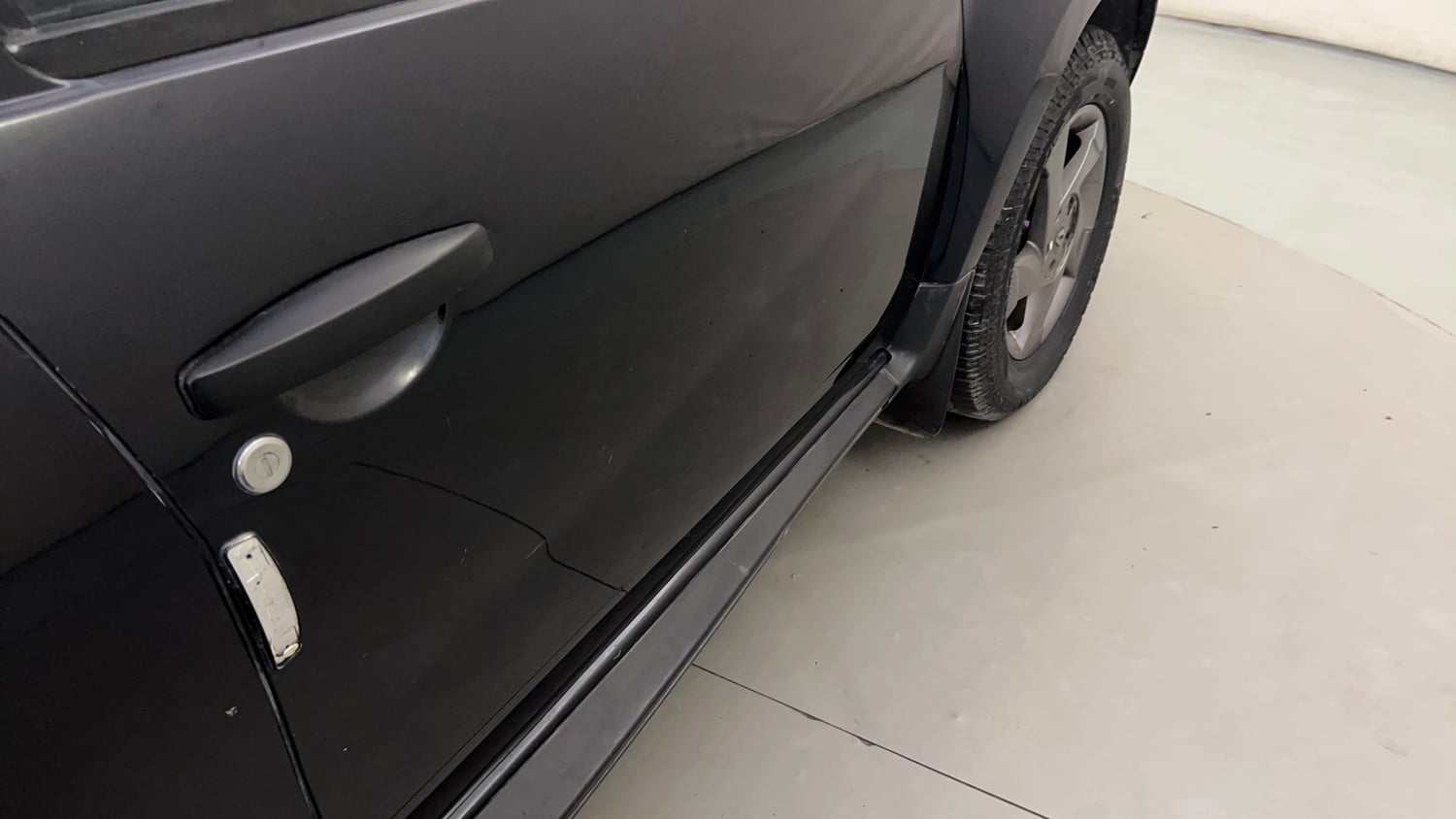 Used 2015 Renault Duster RxL Petrol Petrol Manual dents MINOR SCRATCH