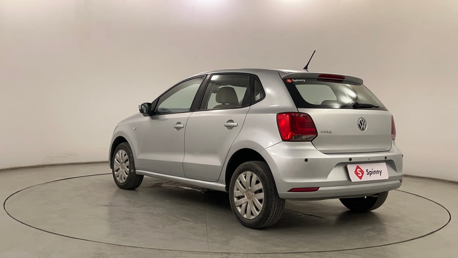 Used 2015 Volkswagen Polo Comfortline 1.2L (P) Petrol Manual exterior LEFT REAR CORNER VIEW