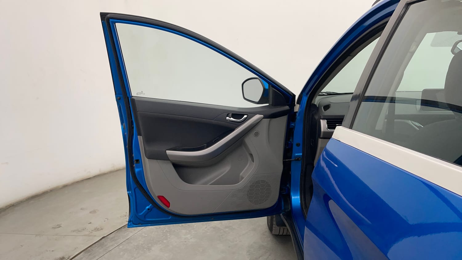 Used 2019 Tata Nexon XZ Plus Diesel Diesel Manual interior LEFT FRONT DOOR OPEN VIEW