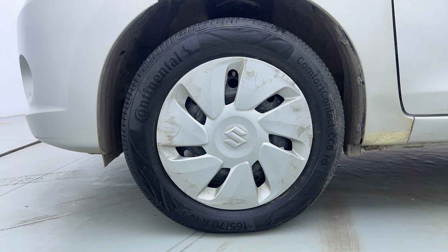 Used 2017 Maruti Suzuki Celerio ZXI (O) AMT Petrol Automatic tyres LEFT FRONT TYRE RIM VIEW