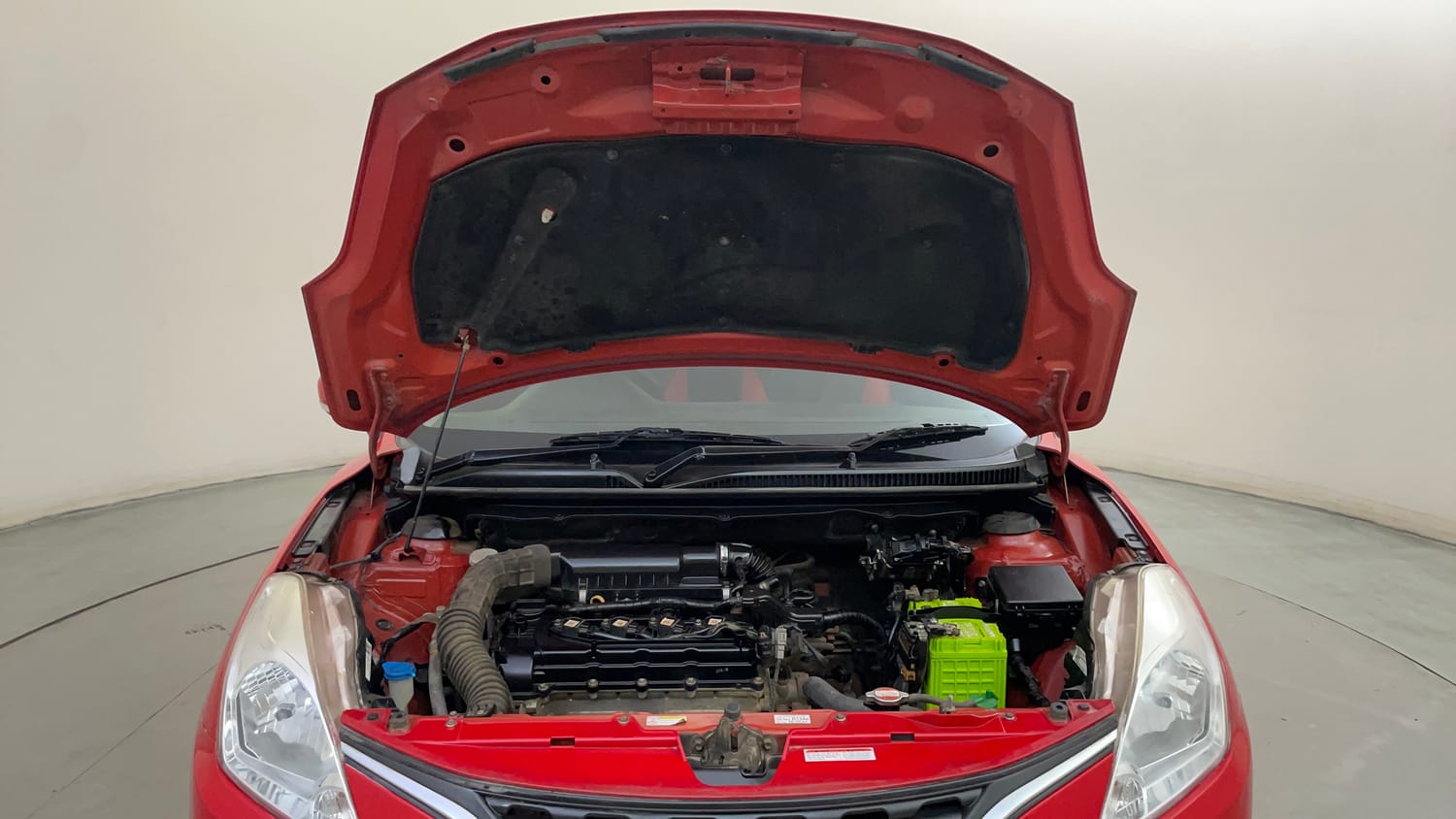 Used 2018 Maruti Suzuki Baleno Delta 1.2 Petrol Manual engine ENGINE & BONNET OPEN FRONT VIEW