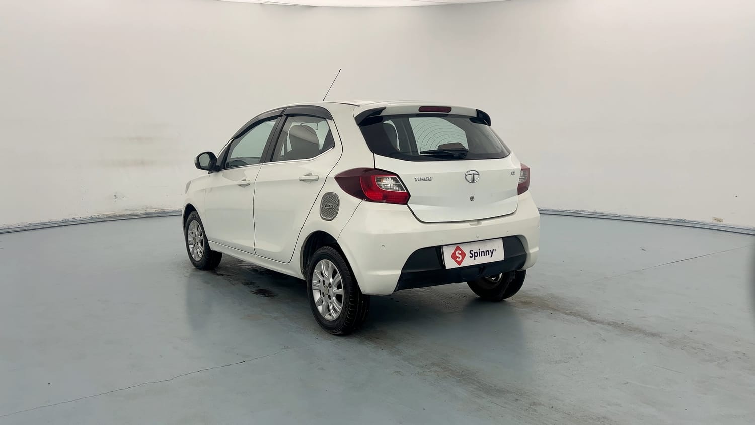 Used 2017 Tata Tiago Revotorq XZ Diesel Manual exterior LEFT REAR CORNER VIEW