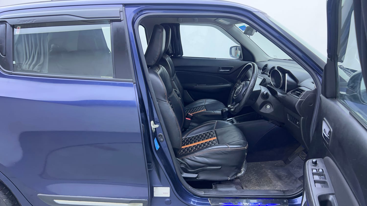 Used 2023 Maruti Suzuki Swift VXi AMT Petrol Automatic interior RIGHT SIDE FRONT DOOR CABIN VIEW