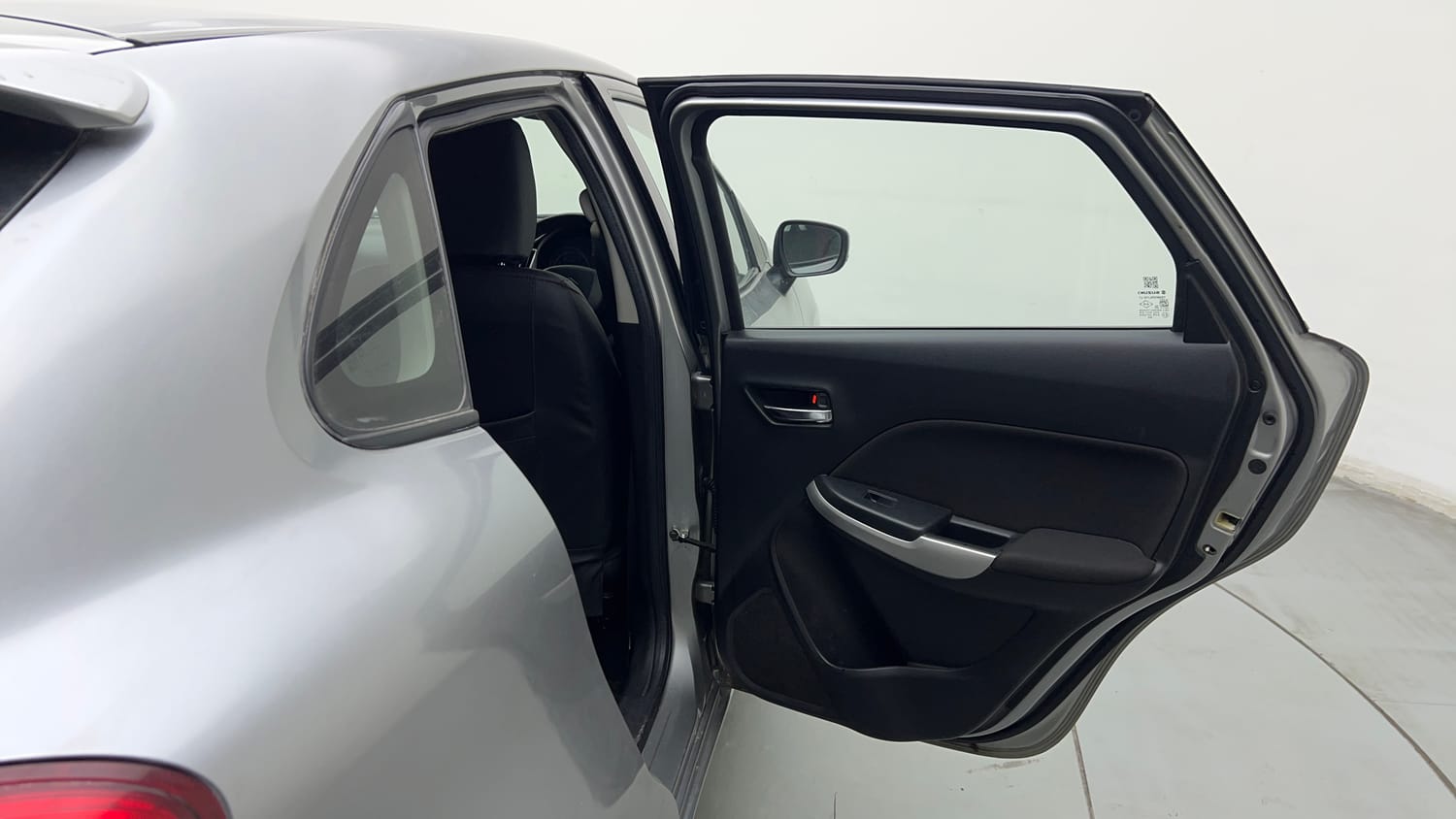 Used 2017 Maruti Suzuki Baleno Delta 1.2 Petrol Manual interior RIGHT REAR DOOR OPEN VIEW