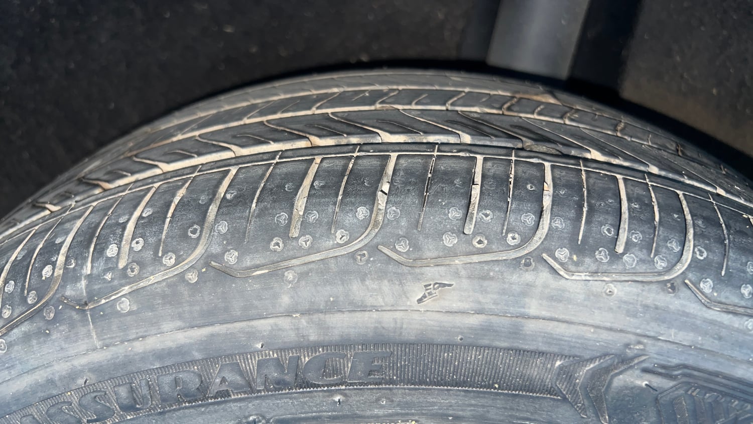 Used 2018 Maruti Suzuki Baleno Alpha Petrol+CNG (Outside Fitted) Cng Manual tyres LEFT REAR TYRE TREAD VIEW
