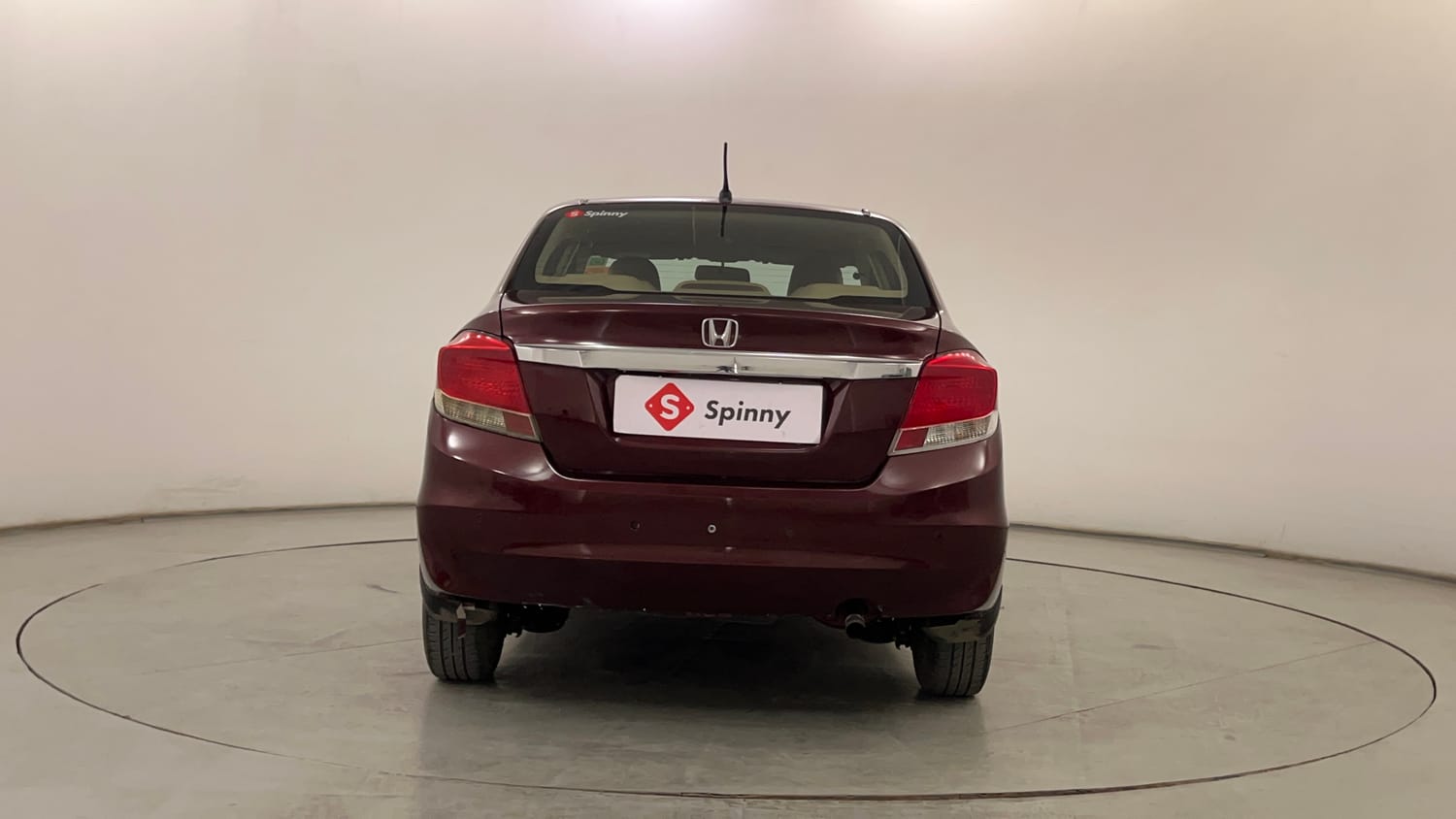 Used 2014 Honda Amaze 1.5 VX i-DTEC Diesel Manual exterior BACK VIEW