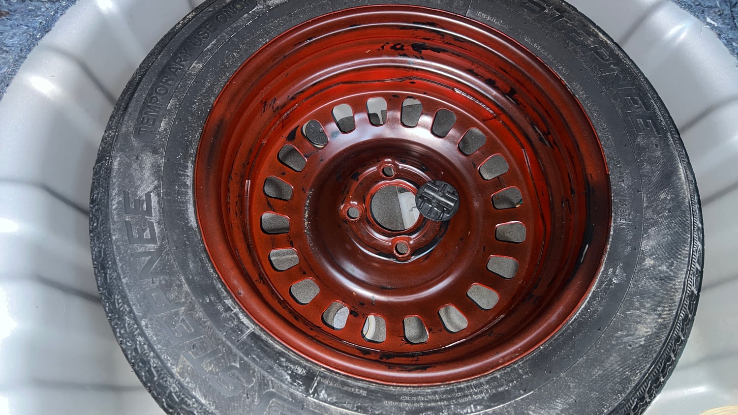 Used 2021 Nissan Magnite XE Petrol Manual tyres SPARE TYRE VIEW