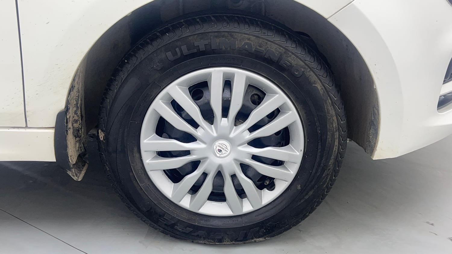 Used 2023 Tata Tiago XE Petrol Manual tyres RIGHT FRONT TYRE RIM VIEW