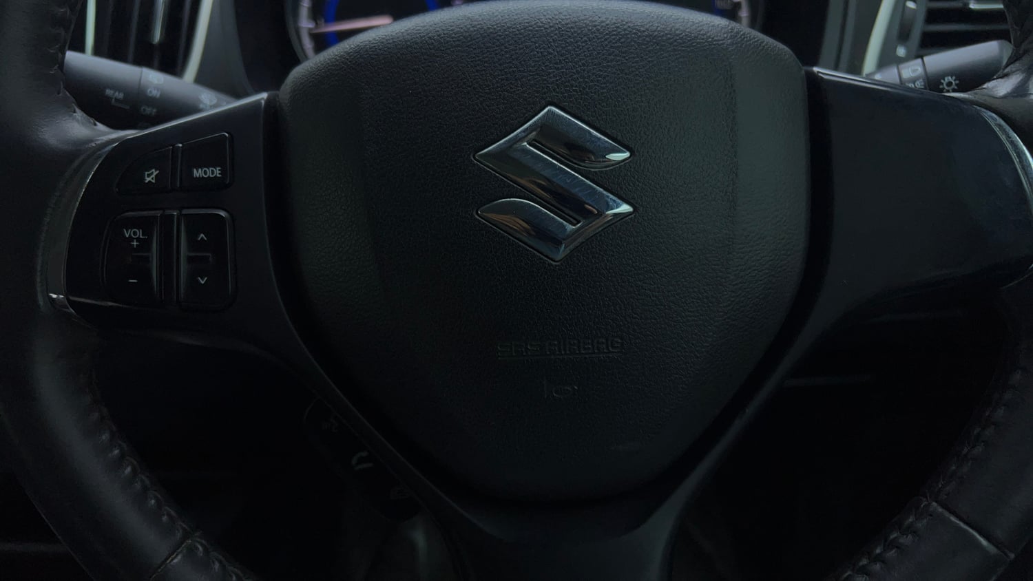Used 2018 Maruti Suzuki Baleno Alpha Petrol+CNG (Outside Fitted) Cng Manual top_features Airbags