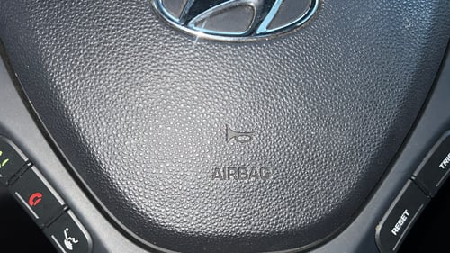 Used 2018 Hyundai Grand i10 Sportz 1.2 Kappa VTVT Petrol Manual top_features Airbags