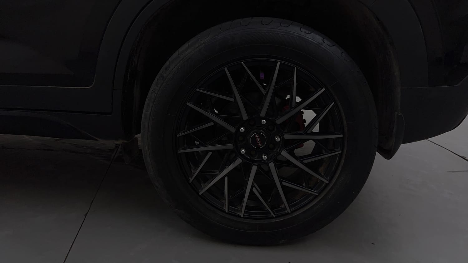 Used 2023 Hyundai Creta SX 1.5 Petrol Petrol Manual tyres LEFT REAR TYRE RIM VIEW