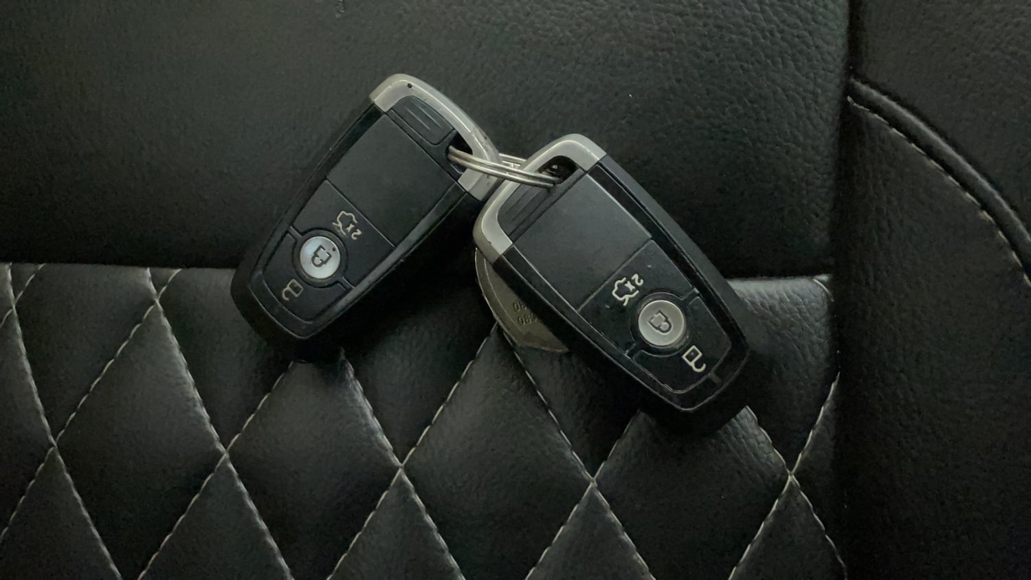 Used 2020 Ford Figo Aspire Titanium 1.2 Ti-VCT Petrol Manual extra CAR KEY VIEW
