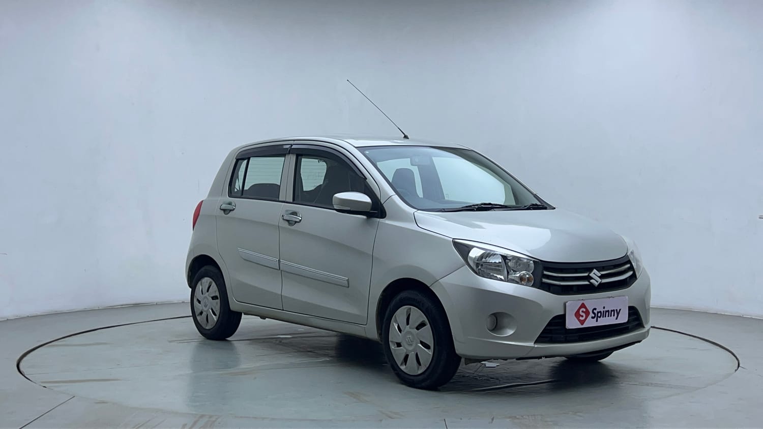 Used 2017 Maruti Suzuki Celerio ZXI (O) AMT Petrol Automatic exterior RIGHT FRONT CORNER VIEW