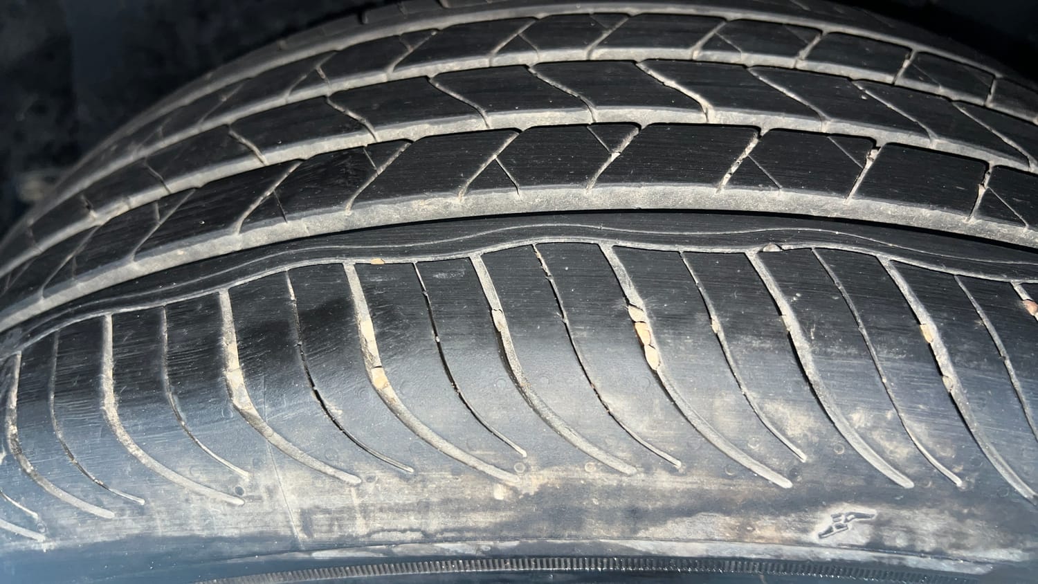 Used 2021 Skoda Kushaq Active 1.0 TSI MT Petrol Manual tyres LEFT REAR TYRE TREAD VIEW