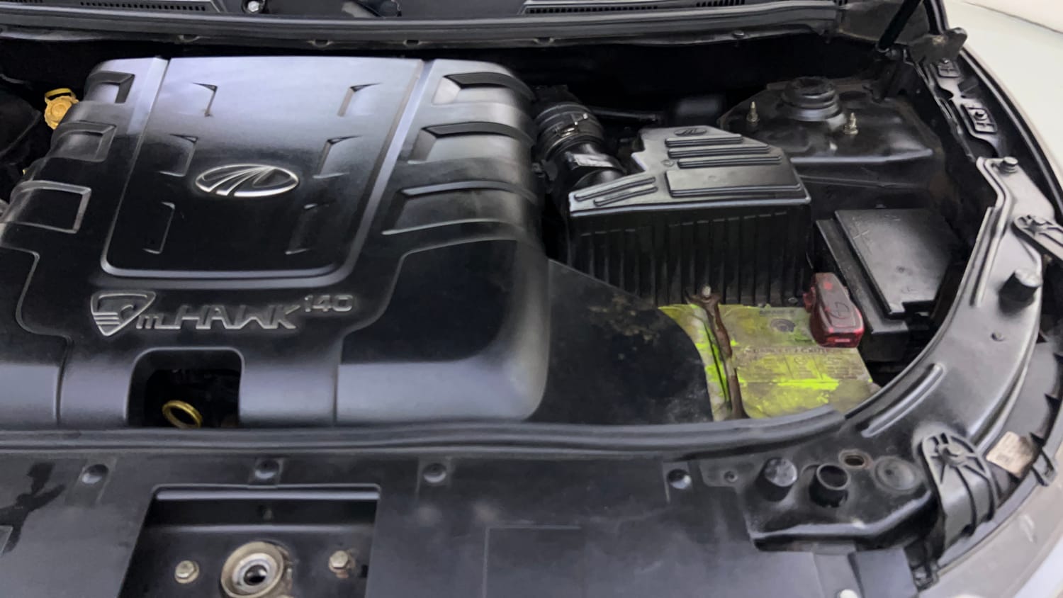 Used 2017 Mahindra XUV500 W10 AT Diesel Automatic engine ENGINE LEFT SIDE VIEW