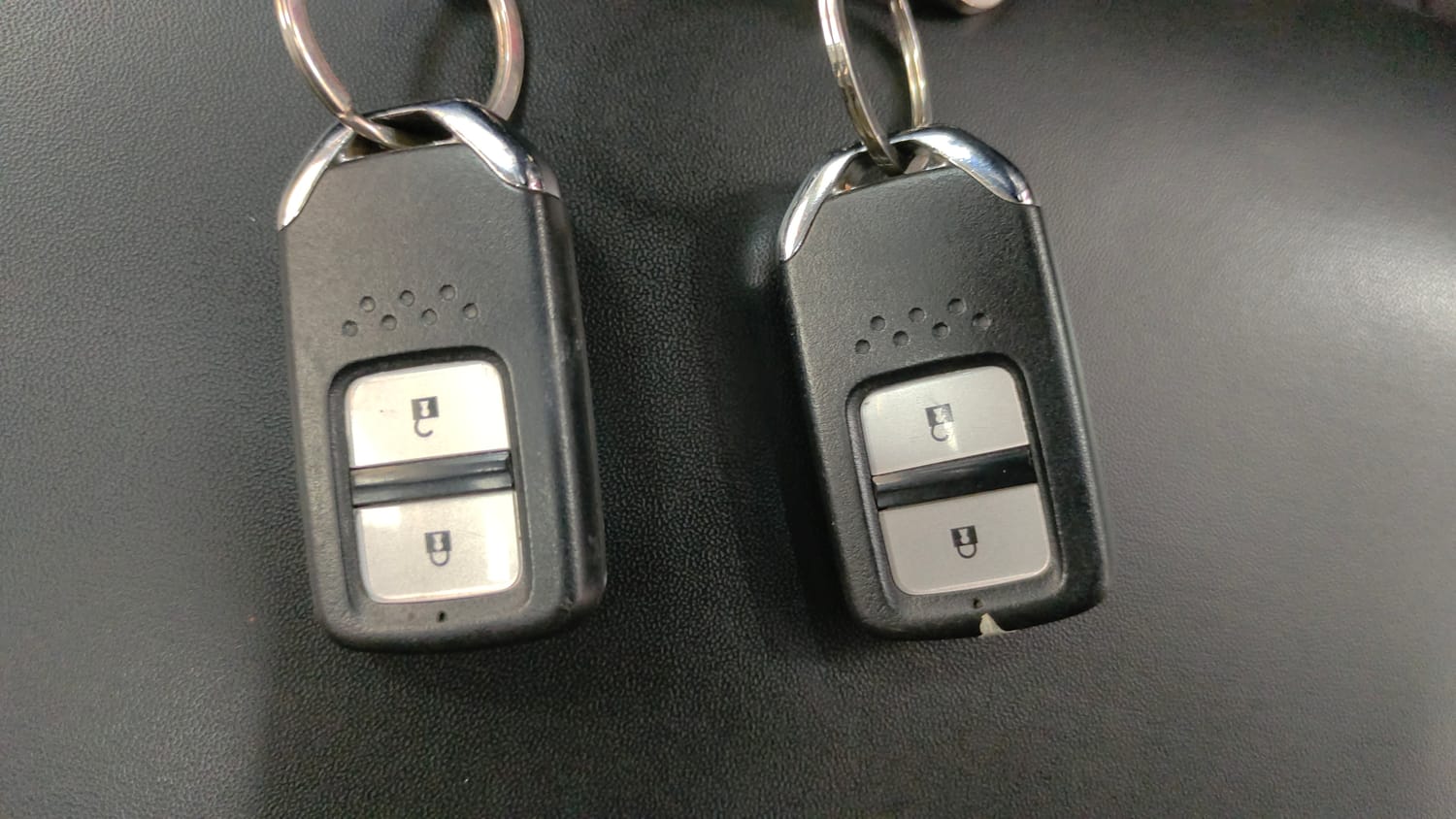 Used 2020 Honda Jazz ZX CVT Petrol Automatic extra CAR KEY VIEW