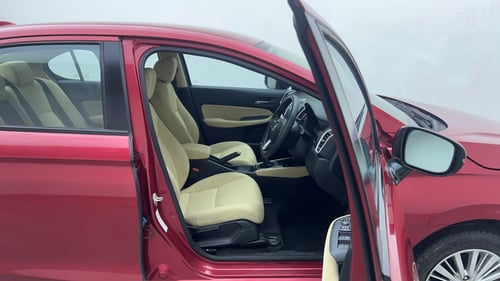 Used 2021 Honda City V Petrol Petrol Manual interior RIGHT SIDE FRONT DOOR CABIN VIEW