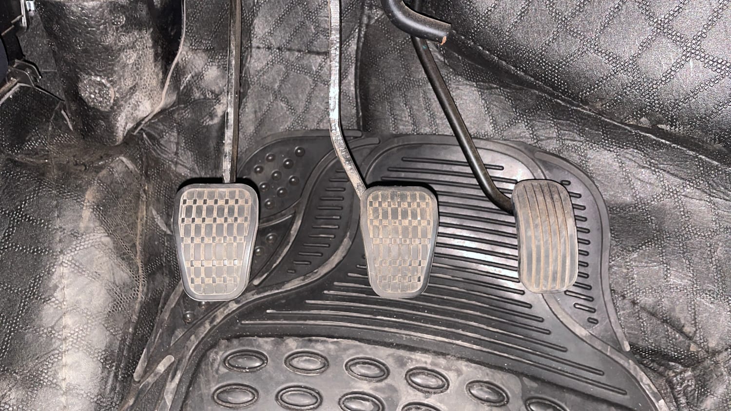 Used 2025 Tata Tiago XT Petrol Manual interior PEDALS VIEW