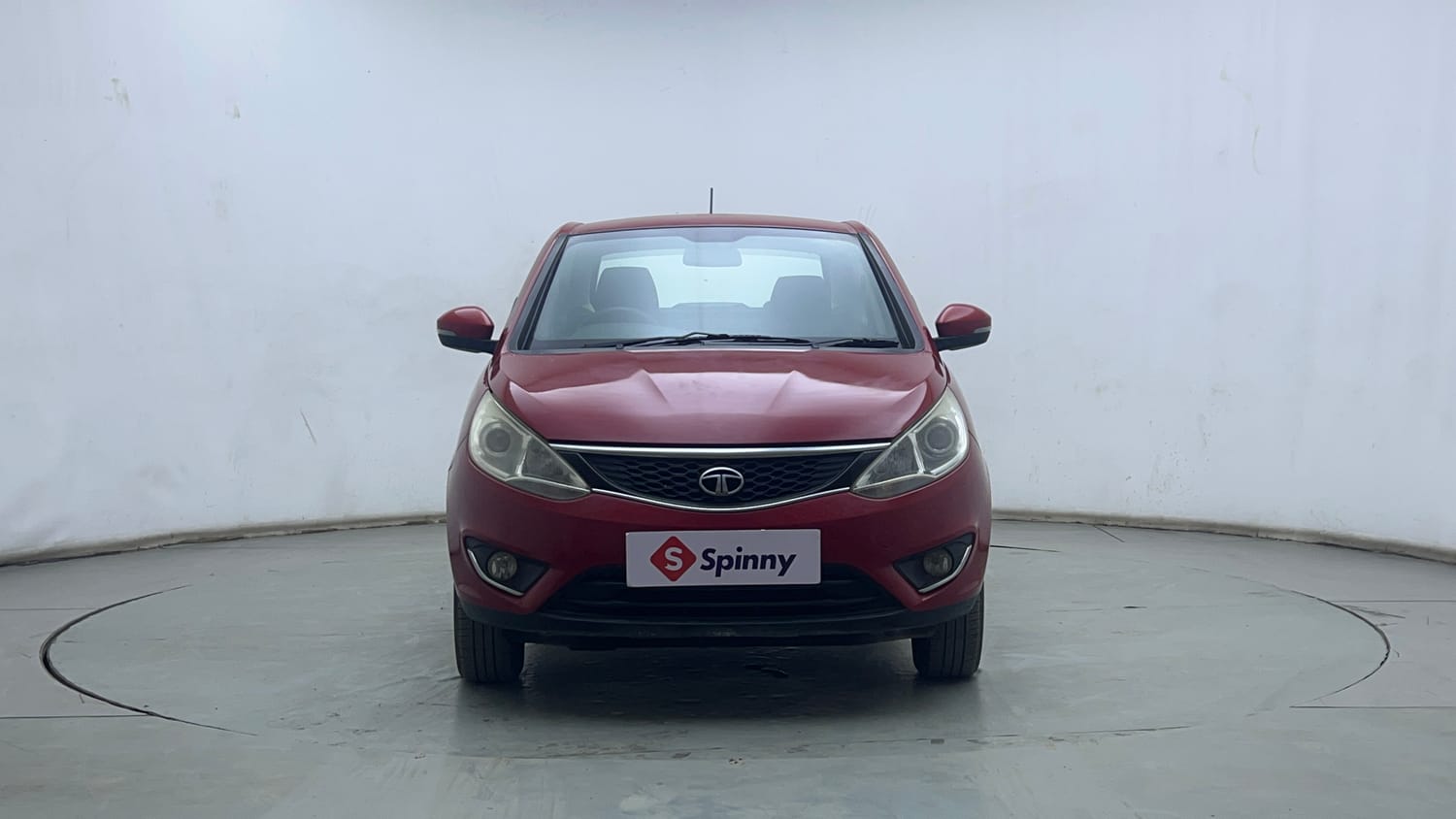 Used 2015 Tata Zest XMS Petrol Petrol Manual exterior FRONT VIEW