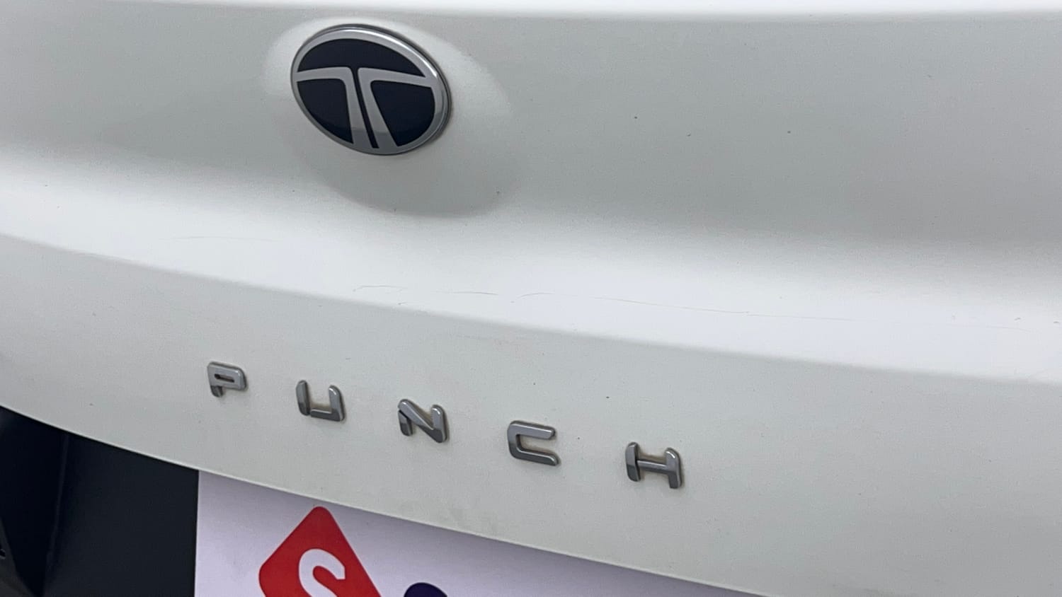Used 2024 Tata Punch Adventure MT Petrol Manual dents MINOR DENT
