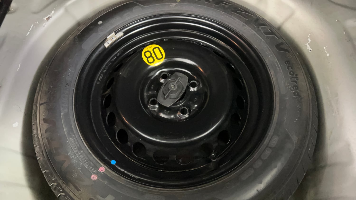 Used 2020 Maruti Suzuki Baleno Zeta Petrol Manual tyres SPARE TYRE VIEW