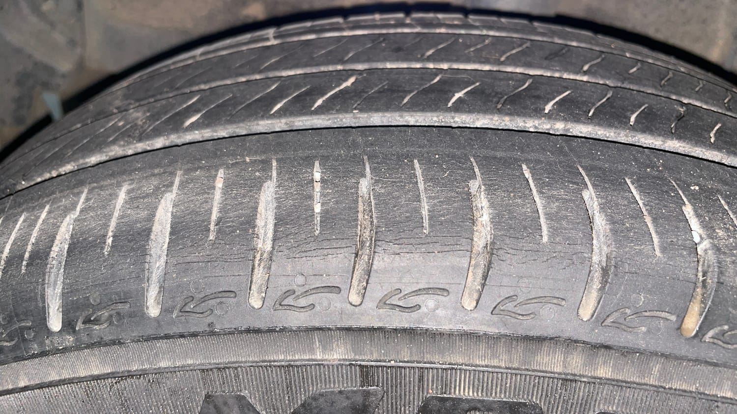Used 2023 Hyundai Grand i10 Nios Sportz 1.2 Kappa VTVT Petrol Manual tyres RIGHT REAR TYRE TREAD VIEW