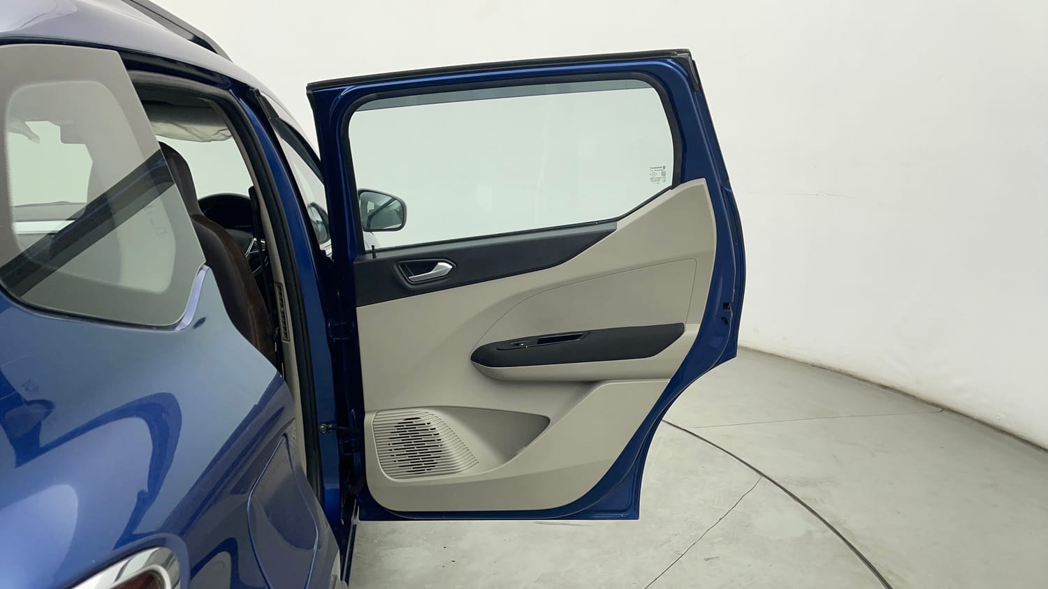 Used 2021 Renault Triber RXZ EASY-R AMT Petrol Automatic interior RIGHT REAR DOOR OPEN VIEW