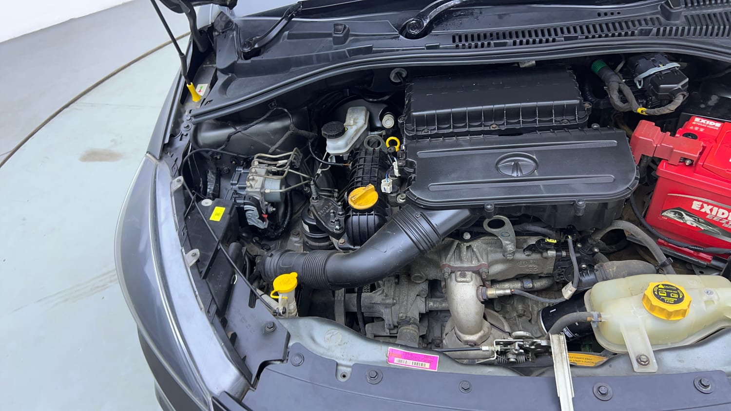 Used 2022 Tata Tiago XE Petrol Manual engine ENGINE RIGHT SIDE VIEW