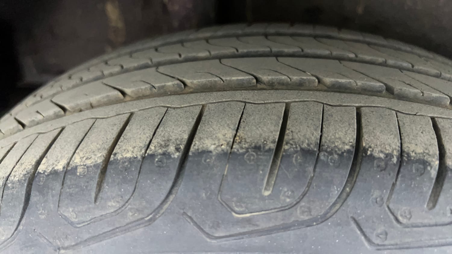 Used 2016 Honda City S Diesel Diesel Manual tyres RIGHT REAR TYRE TREAD VIEW
