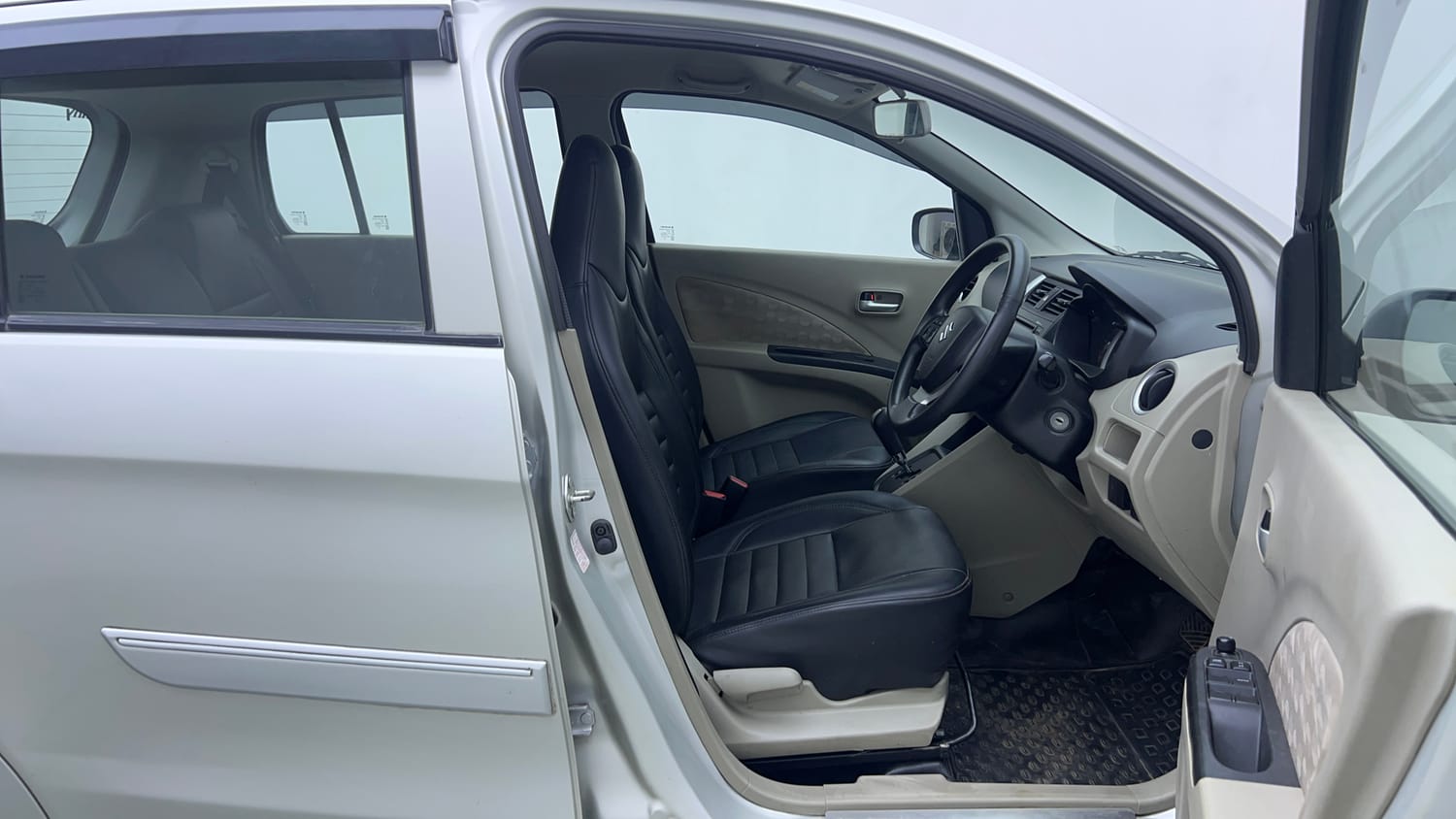 Used 2017 Maruti Suzuki Celerio ZXI (O) AMT Petrol Automatic interior RIGHT SIDE FRONT DOOR CABIN VIEW