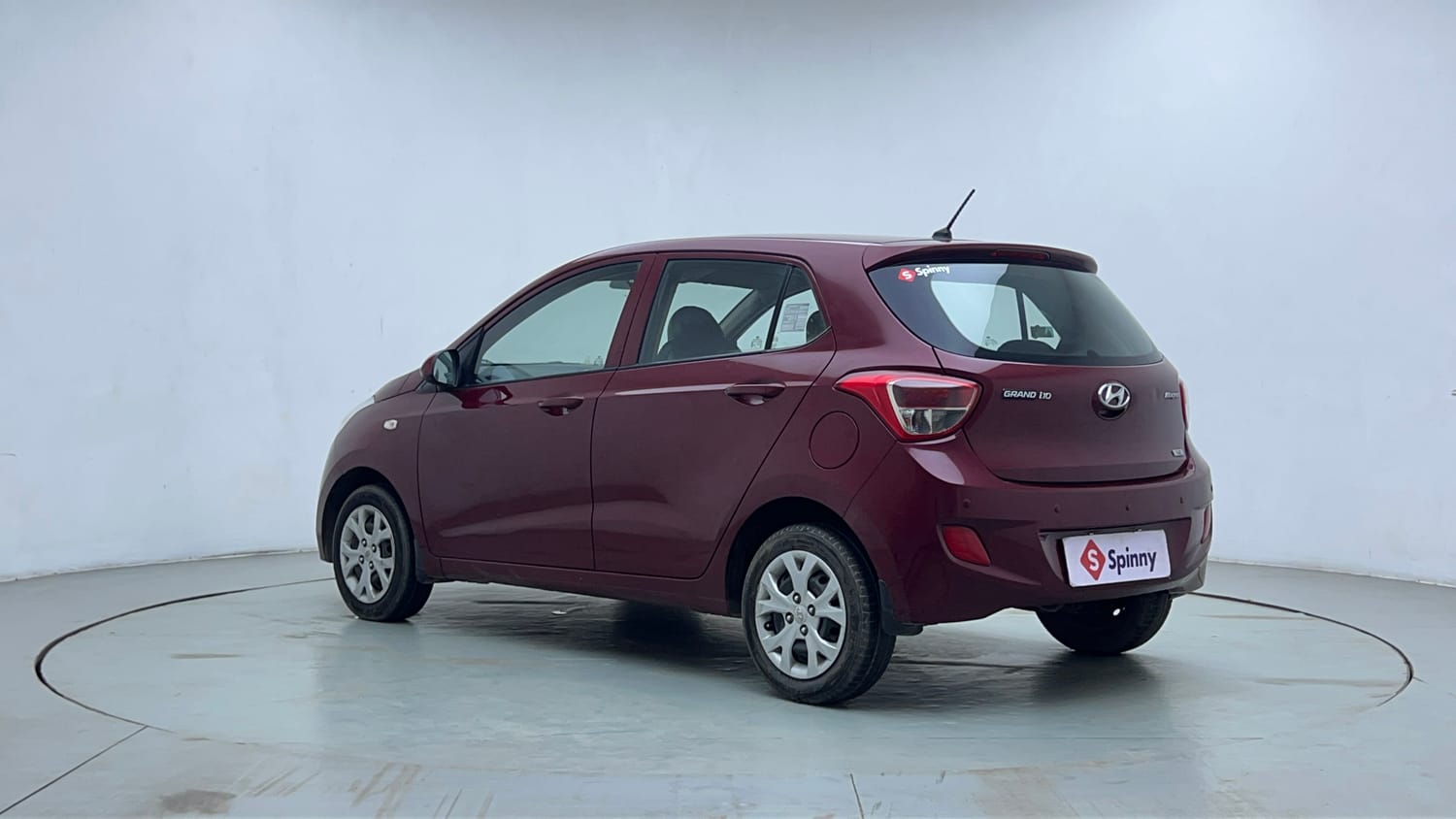 Used 2014 Hyundai Grand i10 Magna 1.2 Kappa VTVT Petrol Manual exterior LEFT REAR CORNER VIEW