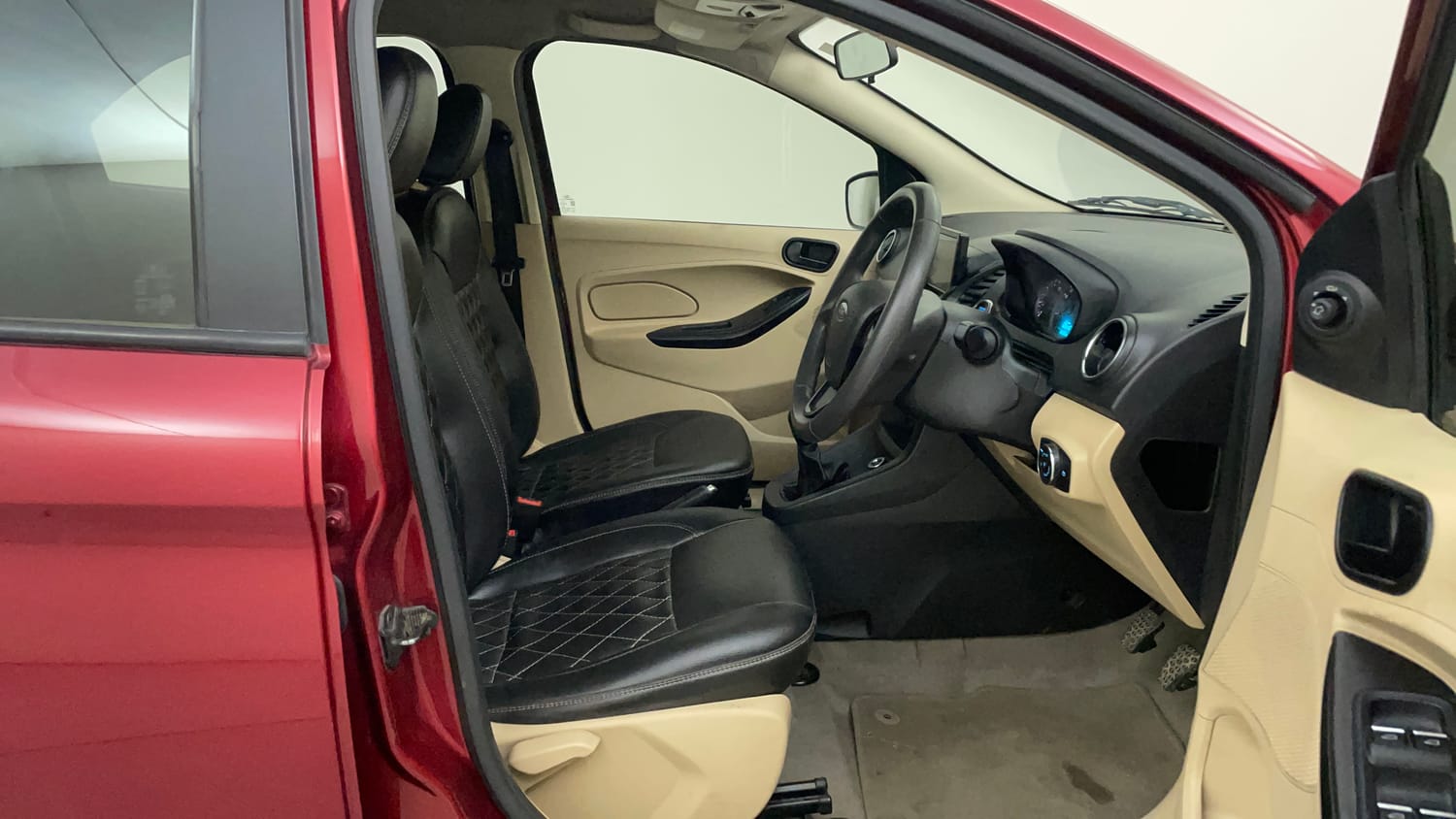 Used 2020 Ford Figo Aspire Titanium 1.2 Ti-VCT Petrol Manual interior RIGHT SIDE FRONT DOOR CABIN VIEW