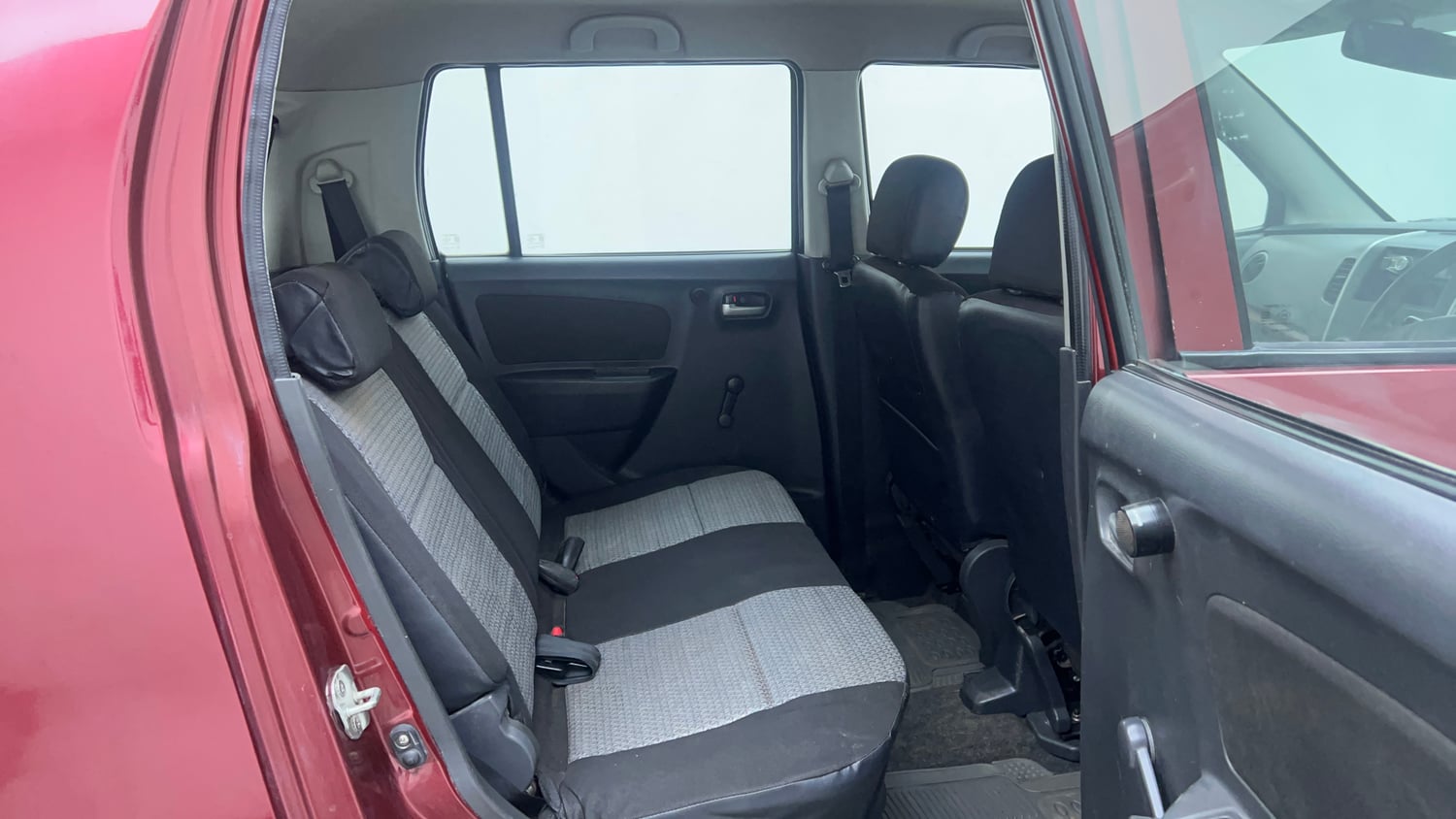 Used 2012 Maruti Suzuki Wagon R 1.0 LXi CNG Cng Manual interior RIGHT SIDE REAR DOOR CABIN VIEW