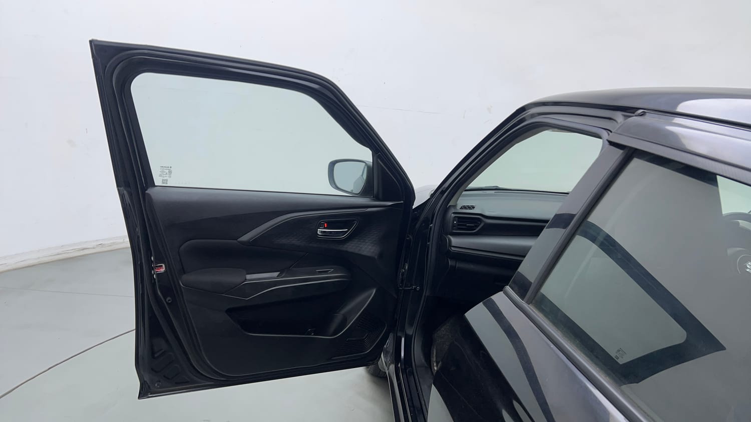 Used 2025 Maruti Suzuki Swift VXi AMT Petrol Automatic interior LEFT FRONT DOOR OPEN VIEW